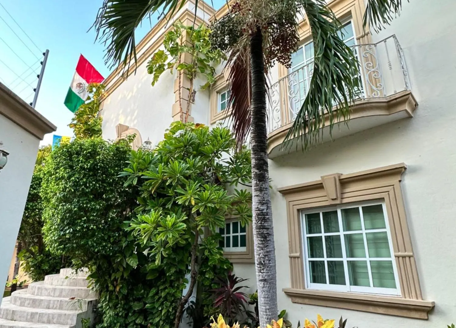 Casa Sasha'S Mini Palace Cancun Bed & Breakfast