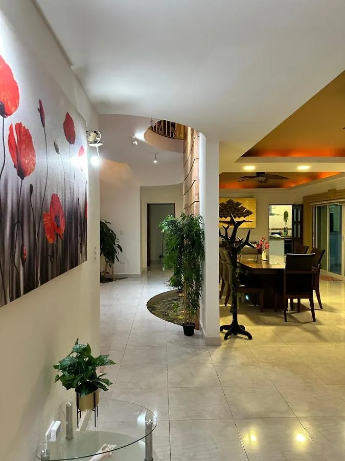 Bed and breakfast Casa Sasha'S Mini Palace Cancún