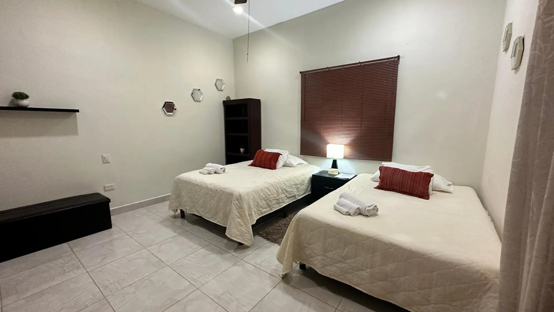 Casa Sasha'S Mini Palace Cancún 0*,